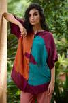 Buy_Medha_Maroon Pure Silk Tie Dye Notched Pattern Panelled Shirt _at_Aza_Fashions