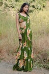 Buy_Foram Patel_Green Georgette Print Floral Sweetheart Neck Pre-draped Saree With Blouse 