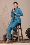 Buy_BEEJOLIYO_Blue Suede Embroidered Thread Blazer Notched Collar Pant Set 