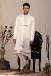 Buy_BEEJOLIYO_White Cotton Nature Inspired Collared Suede Tree Jacket With Kurta Set _at_Aza_Fashions