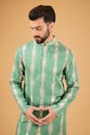 Buy_Kasbah_Green Silk Embroidered Thread Peacock Feather Motif Kurta _Online_at_Aza_Fashions