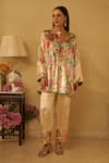 Buy_Rainas_Off White Velvet Printed Floral Mist Mandarin Collar Kurta With Pant _at_Aza_Fashions