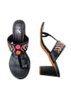 The Madras Trunk_Black Haiku Trio Meera Kolhapuri Flats _at_Aza_Fashions