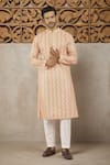 Buy_RNG Safawala_Orange Cotton Silk Print Geometric Kurta With Pant _at_Aza_Fashions