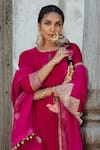 Buy_MONK & MEI BY SONIA ANAND_Fuchsia Velvet Embroidered Gota Keyhole Hem Kurta Pant Set 