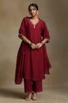 Buy_Weaver Story_Red Kurta And Dupatta Chanderi Embroidery Floral V-neck Sequin A-line Set _at_Aza_Fashions