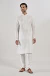 Buy_Arihant Rai Sinha_Off White Silk Embroidery Floral Thread Kurta Set 