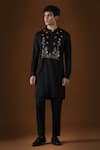 Buy_KOMAL KOTHARI_Black Cotton Embroidery Deer In The Woods Straight Kurta_at_Aza_Fashions