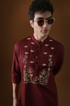 Buy_KOMAL KOTHARI_Maroon Cotton Embroidery Deer In The Woods Kurta