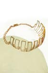 Buy_SUHANI PITTIE_Gold Plated Acrylic Strips Ocean Punk Bar Choker _at_Aza_Fashions