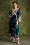 Label Sanya Gulati_Blue Silk Velvet Hand Embroidery Resham V Neck Kurta Set _at_Aza_Fashions