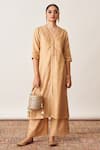 Buy_Vaaya_Gold Handwoven Silk Tissue Chanderi Solid V Neck Kurta Pant Set _Online_at_Aza_Fashions