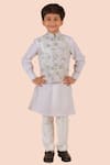 Partykles_Off White Embroidered Thread Floral Print Bundi Kurta Set _Online_at_Aza_Fashions