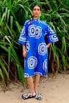 Buy_Jodi_Blue Cotton Poplin Handbock Print Floral Abstract Collar Manakin Shirt Dress _at_Aza_Fashions