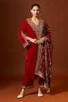 Buy_Yoshita Couture_Red Silk Velvet Embroidered Sequin V Neck Zinia Paisley Kurta Set _at_Aza_Fashions