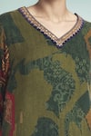 Buy_Saundh_Green Viscose Twill Embroidered Sequins Abstract Floral Printed Kurta Pant Set _Online_at_Aza_Fashions