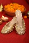Buy_5elements_Gold Gota Patti, Pearls Embellished Mule Heels _at_Aza_Fashions
