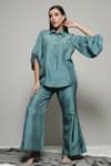 Buy_Sakshi Khetterpal_Green Silk Embroidered Floral Collared Oversized Sleeve Shirt And Pant Set 