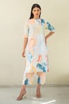 Buy_Merakus_Multi Color Cotton Poplin Print Abstract Round Neck Kurta With Pant _at_Aza_Fashions