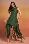 Buy_SHIKHA MALIK_Green Silk Chanderi Embroidery Cutwork Tassels Cowl Solid Neckline Kurta Set _at_Aza_Fashions