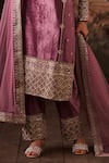 Buy_Lashkaraa_Purple Velvet, Net Zari, Sequins, Embroidery V-neck Bloom Kurta Pant Set _Online_at_Aza_Fashions