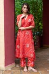 Shop Archana Shah Orange Organza Sequins, Pearls V-neck Geometric Print Kurta And Pant Set Online at Aza Fashions Shop_Archana Shah_Orange Organza Sequins, Pearls V-neck Geometric Print Kurta And Pant Set _Online_at_Aza_Fashions