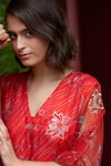 Buy Archana Shah Orange Organza Sequins, Pearls V-neck Geometric Print Kurta And Pant Set Buy_Archana Shah_Orange Organza Sequins, Pearls V-neck Geometric Print Kurta And Pant Set