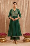 Buy_Nero India_Emerald Green Chanderi Embellished Gota Leaf Neck Yoke Kurta Set _Online_at_Aza_Fashions