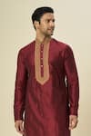 Samyukta Singhania_Wine Kurta Poly Silk Floral Embroidered Set _Online_at_Aza_Fashions