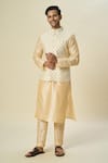 Arihant Rai Sinha_Cream Brocade, Silk Embroidery Leaf Motif Bundi And Solid Kurta Set _at_Aza_Fashions