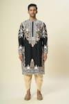 Buy_Samyukta Singhania_Black Polyester Embroidery Floral Thread Kurta Set _Online_at_Aza_Fashions