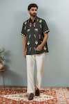 Buy_Ewoke_Black Hemp Embroidery Floral Bloom Shirt 