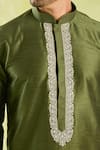Buy_Arihant Rai Sinha_Green Silk Embroidery Paisley Kurta Set 