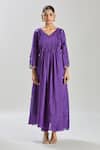 Buy_Samyukta Singhania_Purple Kurta And Pant Upada Silk Hand Embroidery Floral V Neck Zari Set _Online_at_Aza_Fashions