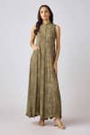 Buy_Basanti - Kapde Aur Koffee_Green Georgette Cut Work Mandarin Collar Paisley Floral Print Jumpsuit _at_Aza_Fashions