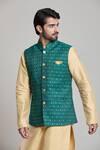 Arihant Rai Sinha_Green Jacquard Geometric Pattern Nehru Jacket _Online_at_Aza_Fashions