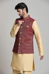 Arihant Rai Sinha_Maroon Jacquard Geometric Floral Nehru Jacket _at_Aza_Fashions