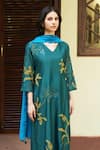 Buy_Vaayu_Green Giza Silk Embroidered Floral Applique V Neck Kurta Pant Set _Online_at_Aza_Fashions
