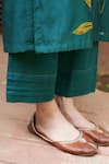 Vaayu_Green Giza Silk Embroidered Floral Applique V Neck Kurta Pant Set _at_Aza_Fashions