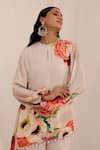 Buy_Surkh Syahi_Peach Chiffon Beads Collared Gul Dasta Print Tunic And Palazzo Set 
