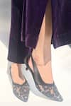 Buy_Shradha Hedau Footwear Couture_Black Lace Embellished Closed Toe Heels 
