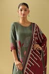 Buy_Samyukta Singhania_Gray Crepe, Cotton Beads Round Neck Geometric Print Kurta Set_Online_at_Aza_Fashions