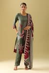 Buy_Samyukta Singhania_Gray Crepe, Cotton Beads Round Neck Geometric Print Kurta Set