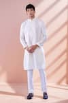 Buy_Aariyana Couture_Ivory Embroidery Thread Work Placket Kurta _at_Aza_Fashions