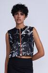 Buy_Advait_Black Gabardine Round Neck Abstract Print Crop Top _at_Aza_Fashions
