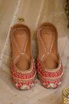 Buy_Moy_Red Gulaal Sequin Embroidered Juttis_at_Aza_Fashions
