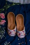 Buy_Moy_Pink Floral Embroidered Juttis_at_Aza_Fashions
