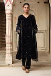 Trendy tokari_Blue Velvet Embroidered Dabka V Neck Navy Kurta Set _at_Aza_Fashions