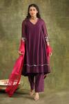 Buy_Trendy tokari_Purple Anarkali Jacquard Georgette Hand Embroidered Abstract V Pearl Set _at_Aza_Fashions