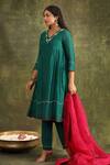 Buy_Trendy tokari_Green Kurta Silk Chanderi Hand Embroidered Bead V Neck A-line Set _Online_at_Aza_Fashions